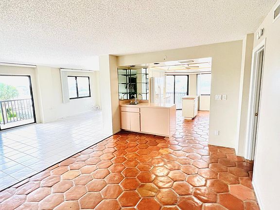 3rd image of 1651 Sand Key Estates Ct APT 24