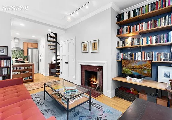 2nd image of 443 7th Ave APT 7