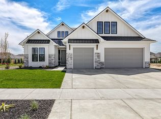 7011 W Piaffe St, Eagle, ID 83616