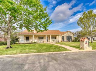 120 Turkey Run, Meadowlakes, TX 78654