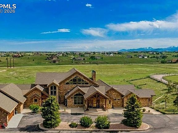 2nd image of 15958 Shadow Mountain Ranch Rd