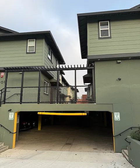 901 Estudillo St #9 — Photo 1