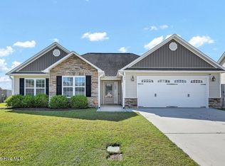 105 Cavalier Dr, Jacksonville, NC 28546