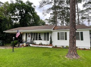 2029 4th St SE, Moultrie, GA 31768