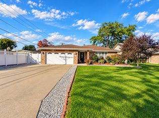7438 Beloit Ave, Bridgeview, IL 60455