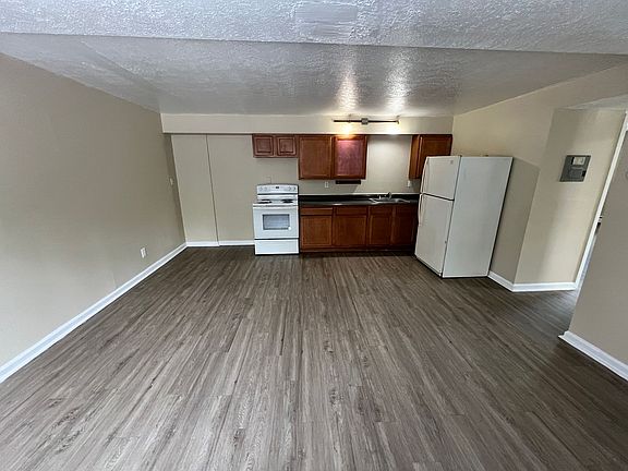 3rd image of 1625 Asmann Ave APT 18