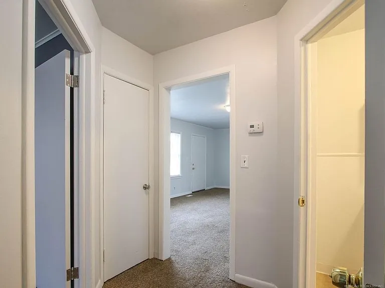 2536 W Easton St N — Photo 24