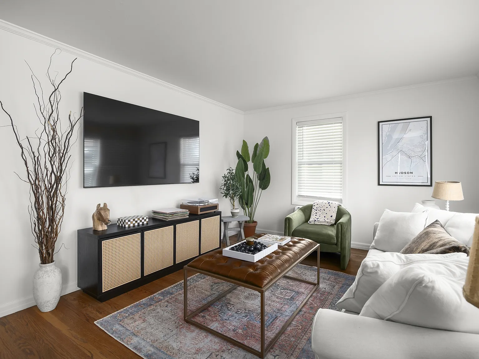 7 Charles Street - 1 — Photo 1