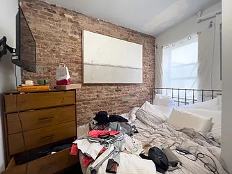 Rented by Denise Rosenblum, LREB