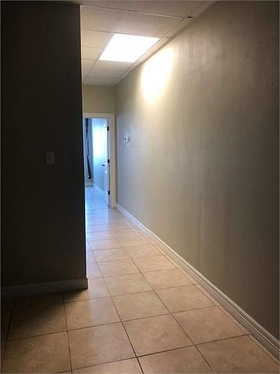 2nd image of 309-317 Mesquite St #11041112