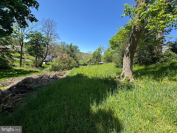 3rd image of 0 Cedar Top Rd