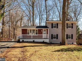 5803 Miriam Dr, Eldersburg, MD 21784