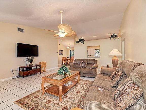 4th image of 4222 Palau Dr