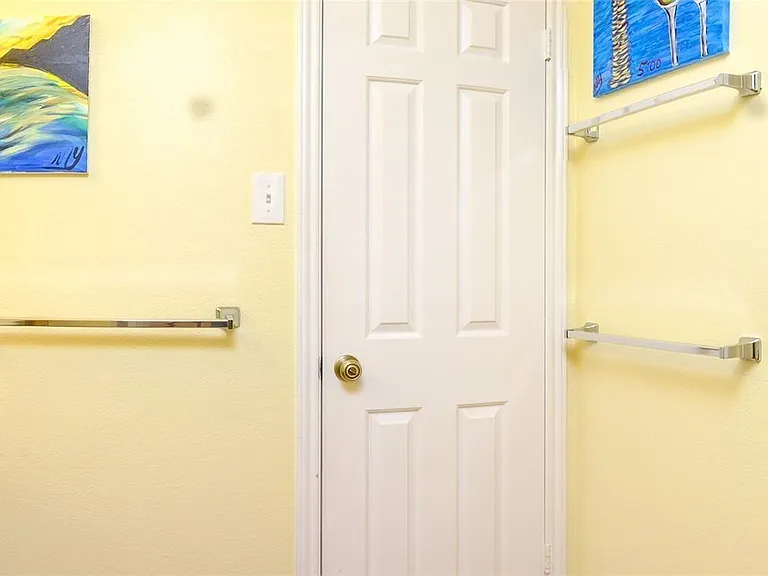 2520 Hadley Cir — Photo 12