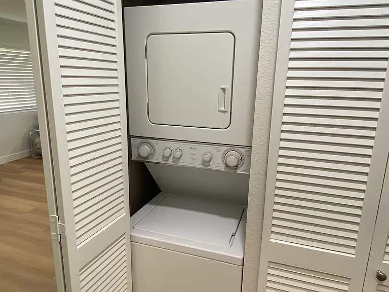 Washer dryer