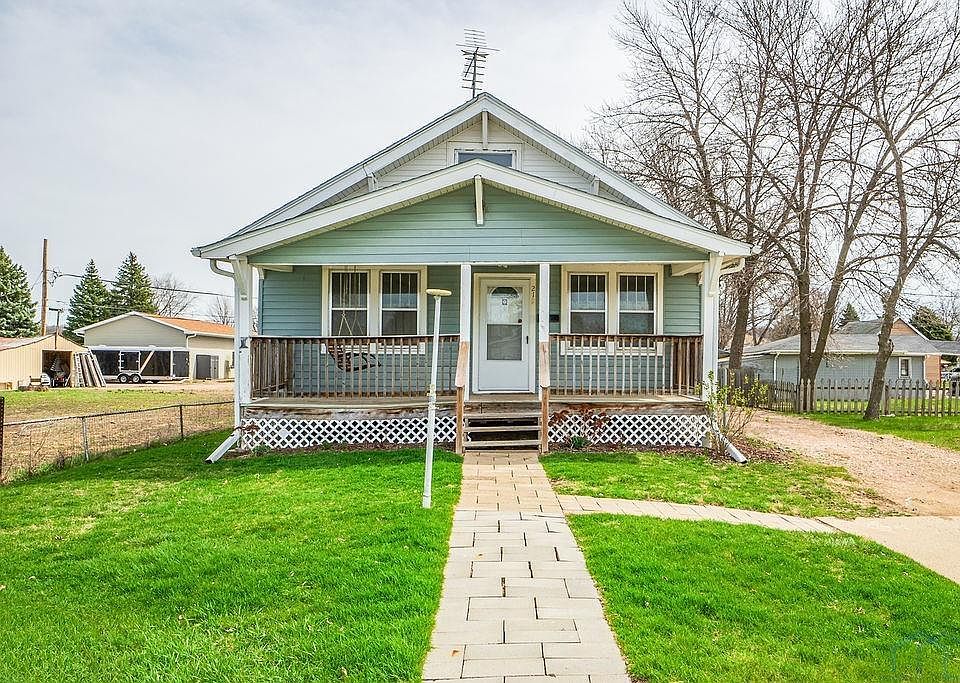 1st image of 212 Wallace Ave