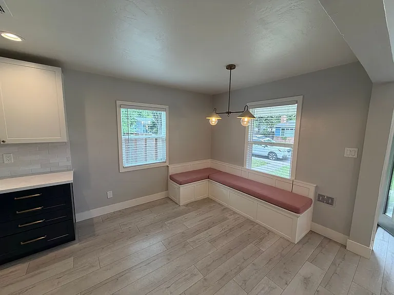 518 Fremont Way — Photo 8