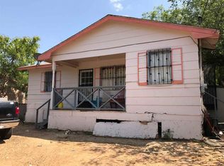2507 San Salvador St, Laredo, TX 78046