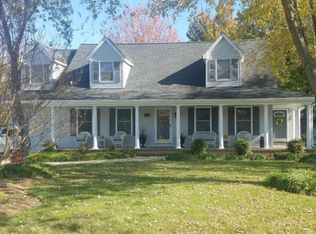 716 Old Love Point Rd, Stevensville, MD 21666