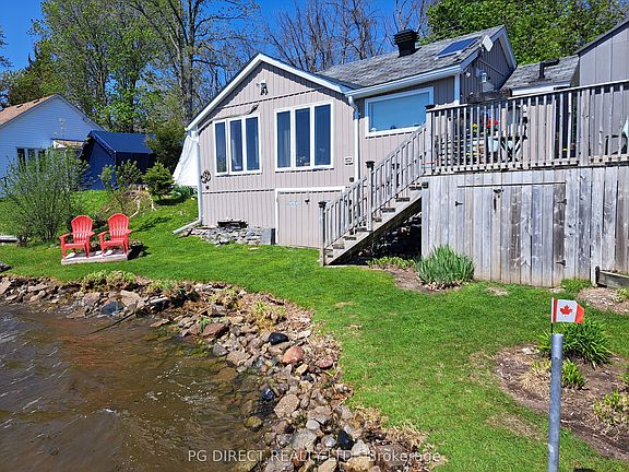 2nd image of 4 Bradley Bay Rd