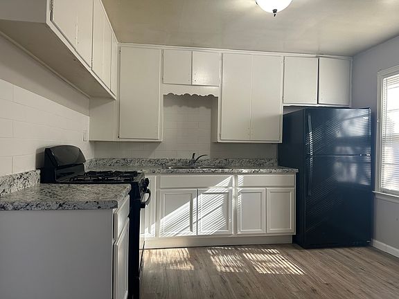5th image of 3334 E Xyler St