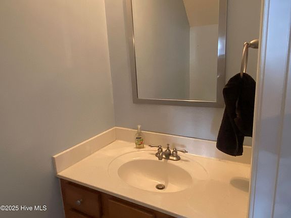 5th image of 4222 Dudleys Grant Drive #B
