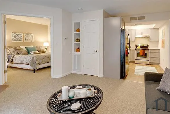 200 Skidmore Blvd #1 — Photo 12