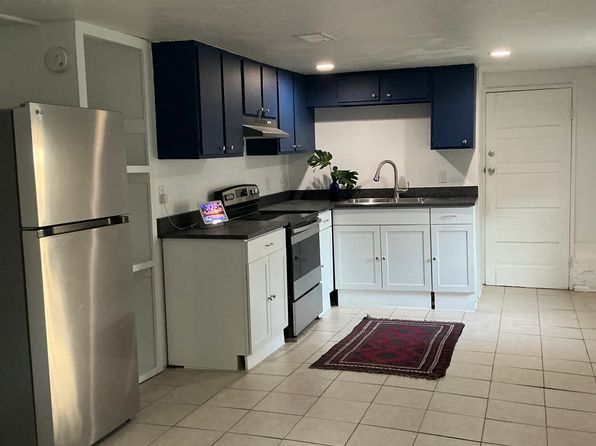 3207 Louisiana Avenue Pkwy