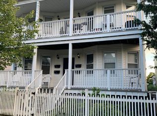 31 Woodland Pl #1, Stamford, CT 06902