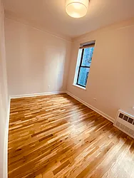 Rented by Metropolis Real Estate of Manhattan