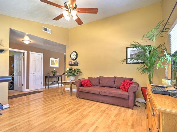4th image of 474 Meadow Dale Ct