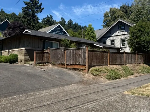 6115 S Kelly Ave, Portland, OR 97239