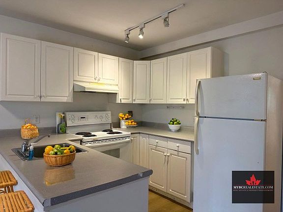 2nd image of 303 W 22nd St