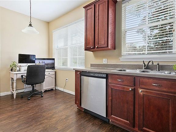 3rd image of 2888 Grasmere View Pkwy