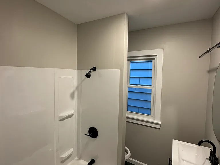 449 Norton St #A — Photo 4