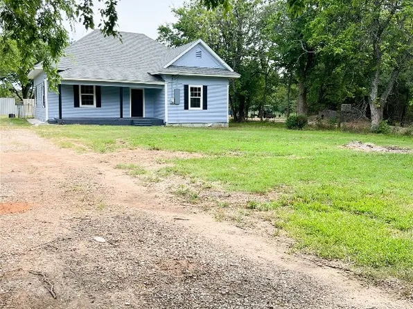 307 Jefferson St, Como, TX 75431