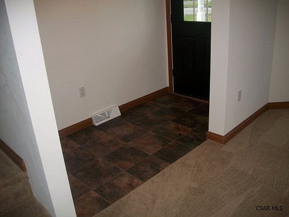 4th image of 2762 Bedford St