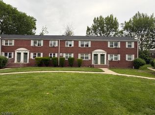 16A Carolyn Ter, Roselle Boro, NJ 07203