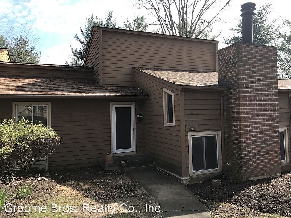 1st image of 1704 Foxcreek Cir