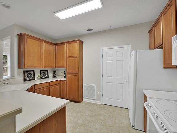 3rd image of 13364 Beach Blvd Unit 932