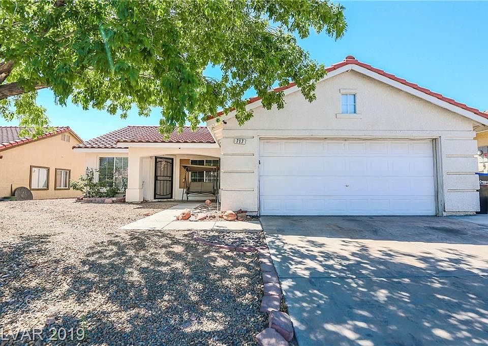 1st image of 717 Cozy Canyon Dr