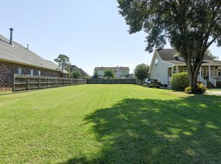 141 Orchard Rd, River Ridge, LA 70123