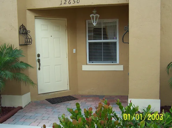 12650 SW 54th St, Hollywood, FL 33027