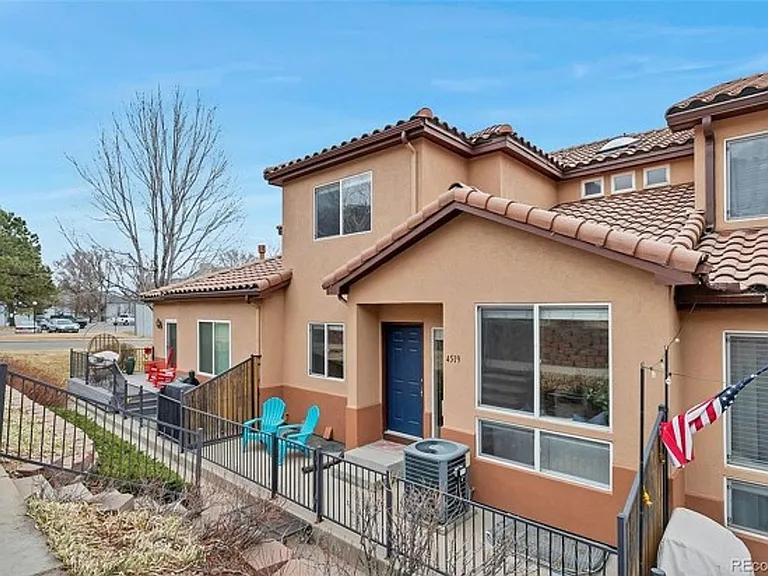 4519 S Atchison Way — Photo 1