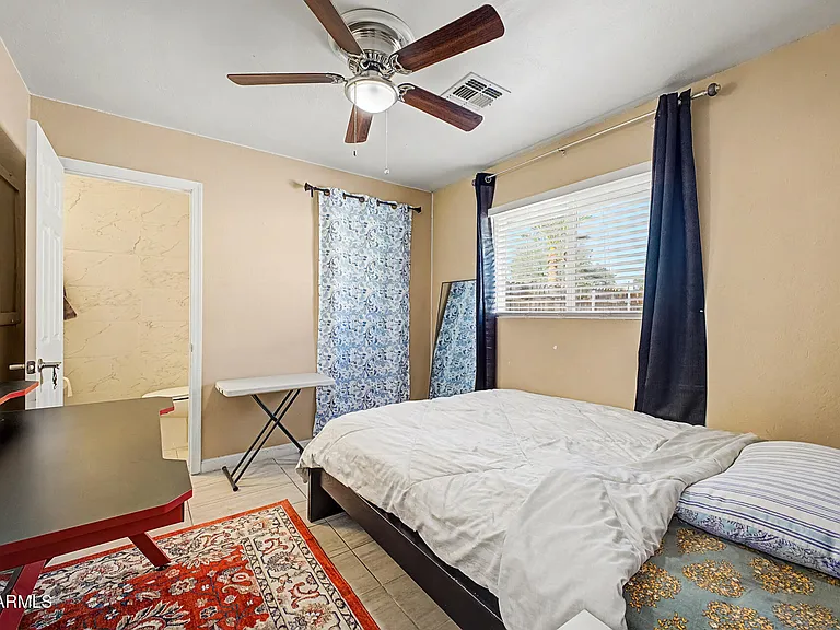 515 E Vista Del Cerro Dr — Photo 15
