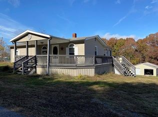 330 Lovell Rd, Hillsville, VA 24343