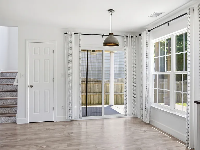 8502 Appledale Dr — Photo 15