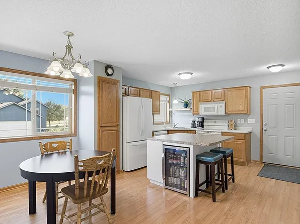 1108 Mockingbird Loop, Sartell, MN 56377