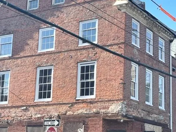 626 S Front St, Philadelphia, PA 19147