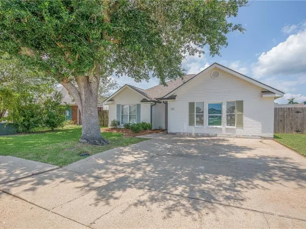 33 Oxford Dr, La Place, LA 70068
